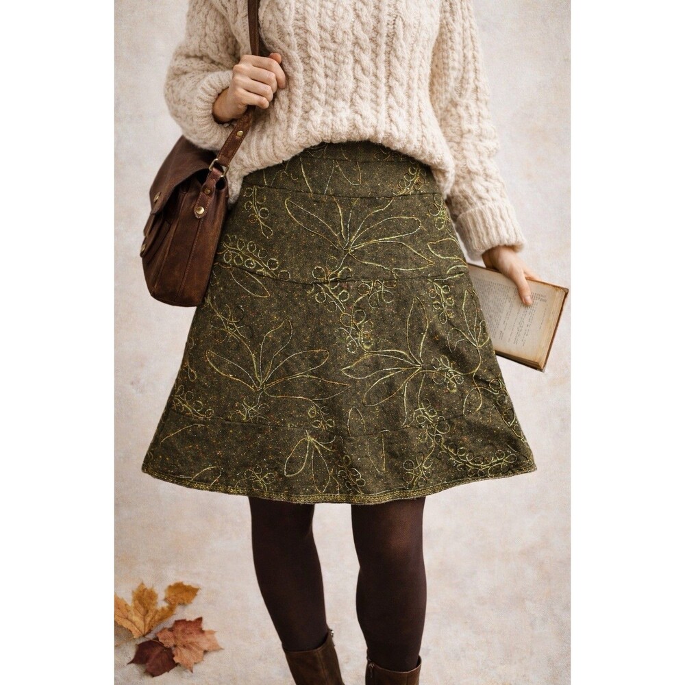 Cynthia Steffe Olive Wool Embroidered A Line Skirt Vintage Size 6